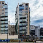 Urban Chic - One Bedroom Apartment - Luxury Warsaw Stays - Platinum Towers
