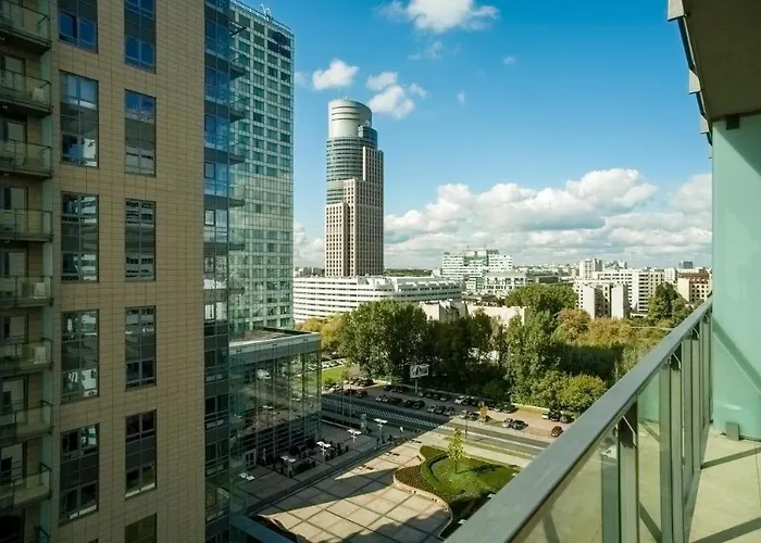 Urban Chic - One Bedroom Apartment - Luxury Warsaw Stays - Platinum Towers