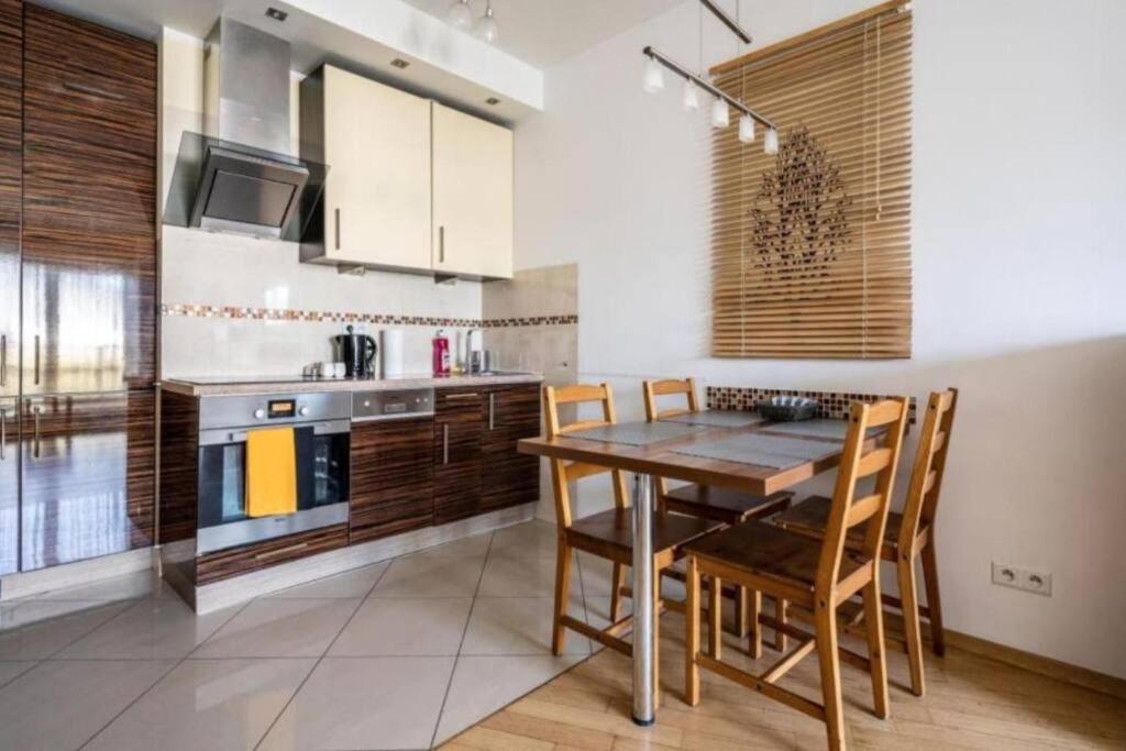 Apartament Urban Chic - One Bedroom - Luxury - Platinum Towers Warszawa