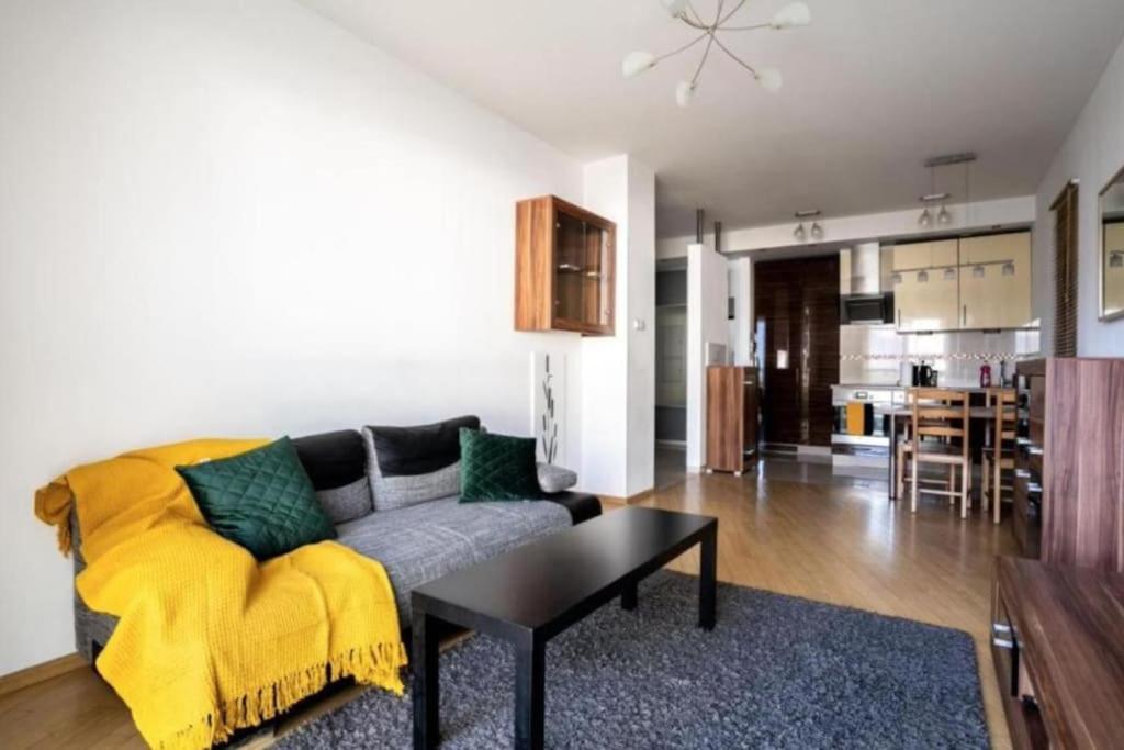 Apartament Urban Chic - One Bedroom - Luxury - Platinum Towers Warszawa